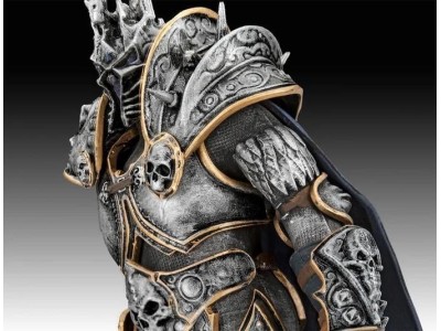 WORLD OF WARCRAFT - Le Roi Liche - Model Kit 1/16 