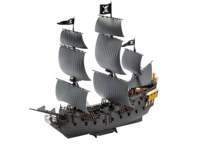 PIRATES DES CARAIBES - Black Pearl - Model Kit Click System 1/150 