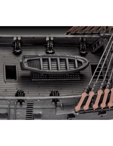 PIRATES DES CARAIBES - Black Pearl - Model Kit Click System 1/150 