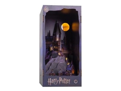 HARRY POTTER -BOOK NOOK KIT - Chateau Poudlard - 171pc + Eclairage LED 
