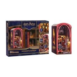 HARRY POTTER - BOOK NOOK KIT -Poudlard Express - 238pc + Eclairage LED 
