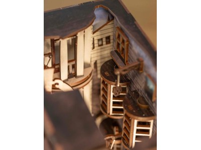 HARRY POTTER -BOOK NOOK KIT -Chemin de Traverse - 202pc +Eclairage LED 