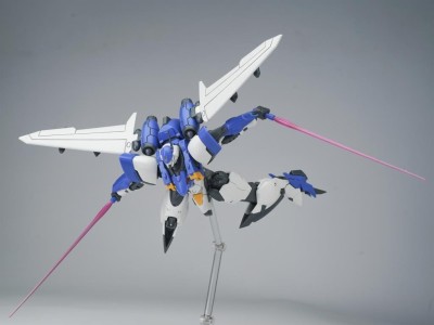 SHEIK MAINLAND - Ultra Action Trooper Yun Que Blue - Model Kit 1/144 