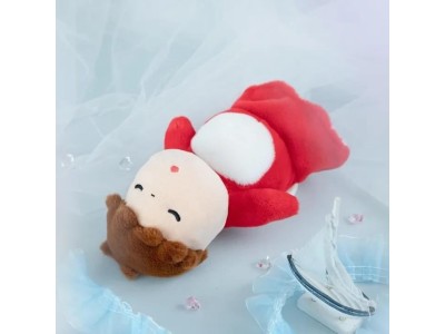 PONYO SUR LA FALAISE - Ponyo allongé - Peluche Nakayoshi 21cm 
