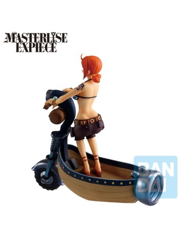 ONE PIECE - Nami - Fig. Playing Love Song in the sky 18cm 
