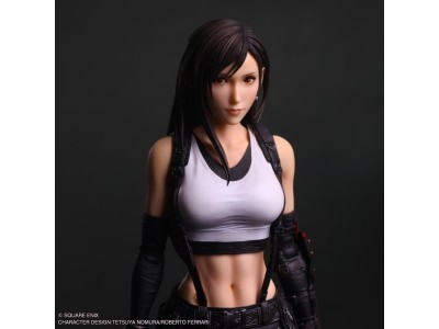FINAL FANTASY VII REBIRTH - Tifa Lockhart - Play Arts Shin Figure 24cm