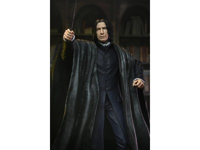 HARRY POTTER - Severus Rogue - Figurine Legacy Collection 17cm