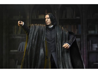 HARRY POTTER - Severus Rogue - Figurine Legacy Collection 17cm