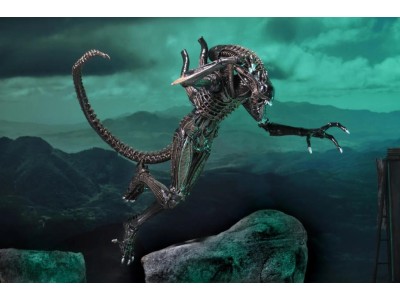 ALIENS - Guerrier Alien Brun - Figurine Ultimate 23cm
