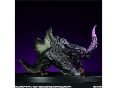 MONSTER HUNTER - Gore Magala -Statuette Figure Builder Soft Vinyl 14cm