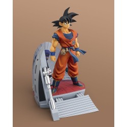 DRAGON BALL Z - Son Goku - Statuette FiguartsZERO...