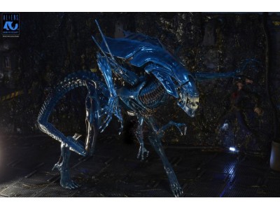 ALIENS 40EME ANNIVERSAIRE - Reine Alien - Figurine Ultra Deluxe 37cm