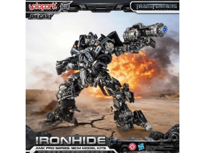 TRANSFORMERS 2007 - Ironhide - Model Kit AMK Pro 18cm