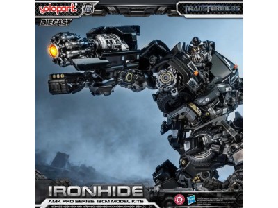 TRANSFORMERS 2007 - Ironhide - Model Kit AMK Pro 18cm
