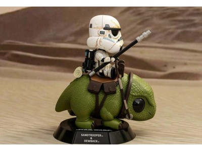 STAR WARS - Cosbaby - Wave 5 - Sandtrooper & Dewback
