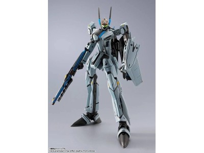 TOP GUN MAVERICK X MACROSS - VF-25 Messiah - Figurine DX Chogokin 25cm