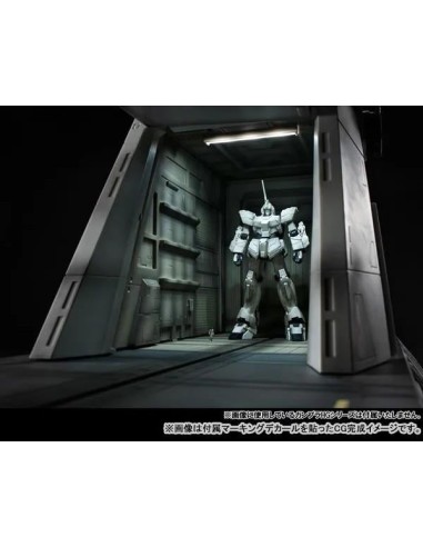GUNDAM UNICORN - 1/144 HG Catapult - Diorama...