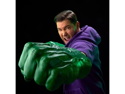MARVEL - Poings Hulk - Replica Legend Series 1/1