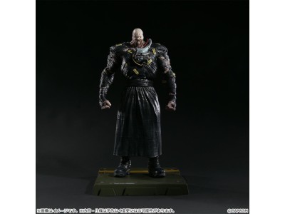 RESIDENT EVIL 3 - Nemesis - Statue Figure Builder Creators 46cm