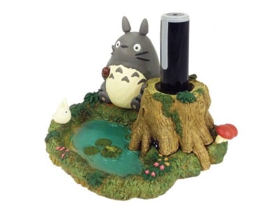 MON VOISIN TOTORO - Totoro au bord de la marre -Figurine Pot à Crayons