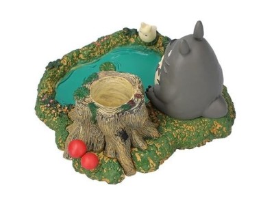 MON VOISIN TOTORO - Totoro au bord de la marre -Figurine Pot à Crayons