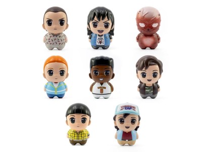 STRANGER THINGS - Squish Hero - Assortiment 12 Figurines 7.6cm