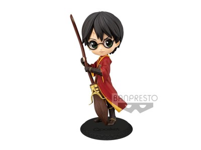 HARRY POTTER - Q Posket - Harry Potter Quidditch Style - 14cm