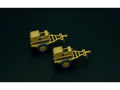 Anlasswagen - Luftwaffe Aircraft Starter Cart (2pcs)