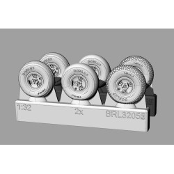 Spitfire 3 spoke wheels set (3 types of tires)