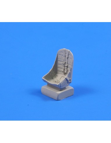 Curtiss P-40E Seat