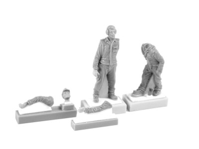 Viggen Ground Crew (2 figs.)