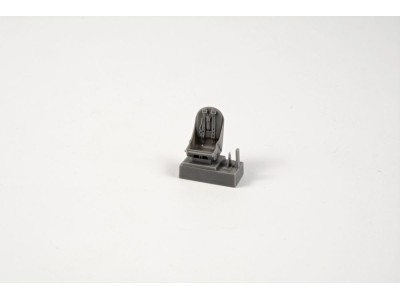 Defiant Pilot's Seat with belts f.Airfix