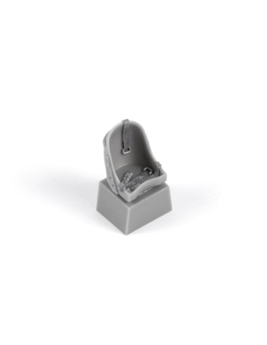 J2M3 Raiden (Jack) seat with seatbelts
