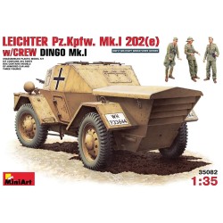 Leichter Pz.Kpfw. MkI 202(e) w/crew