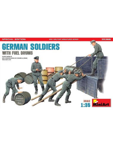 German Soldiers w/ Fuel Drums. Special Edition...
