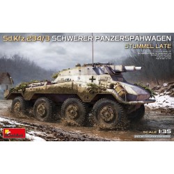 Sd.Kfz.234/3 Schwerer Panzerspähwagen Stummel Late