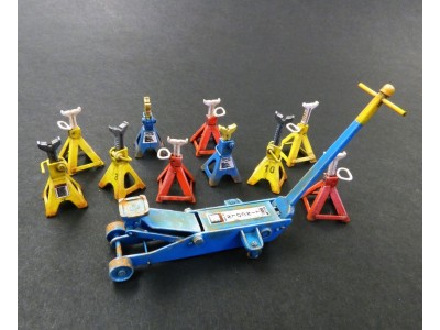 US Army jack stand