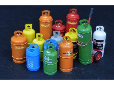 Gas bottles-big