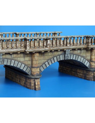 Straßenbrücke