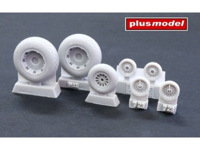 PBY Privateer wheels with diamond tread