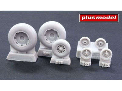 PBY Privateer wheels smooth pattern