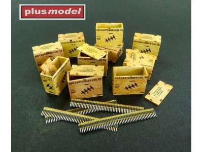 US ammunition boxes with belts of charges 82. Division ''All American'' - Panzerdivision ''L