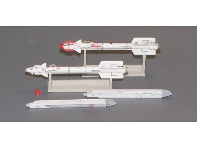 Russisches Geschoss R-73 AA-11 Archer