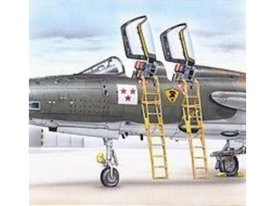 Ladders F-105 F/G