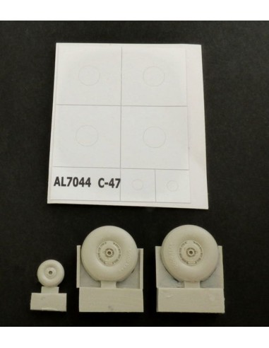 C-47 Skytrain wheels with cover