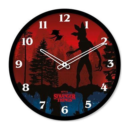 STRANGER THINGS 4 - Scène - Horloge en plastique diamètre 25cm