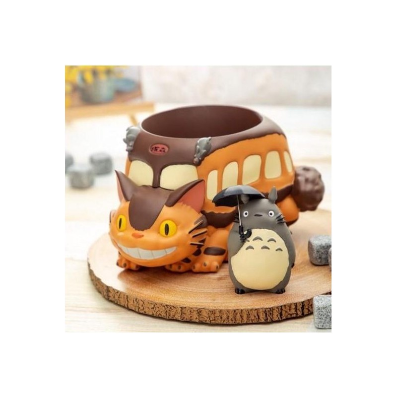 MON VOISIN TOTORO - Totoro et Chatbus - Boite Diorama 12.5cm