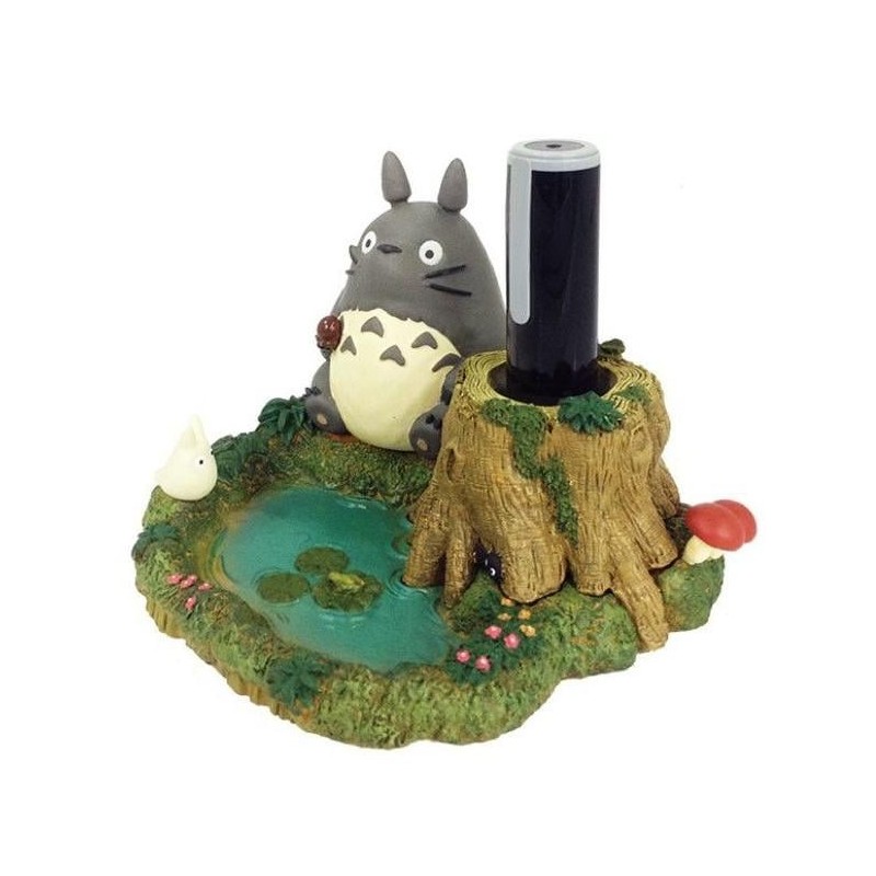 MON VOISIN TOTORO - Totoro au bord de la marre -Figurine Pot à Crayons 