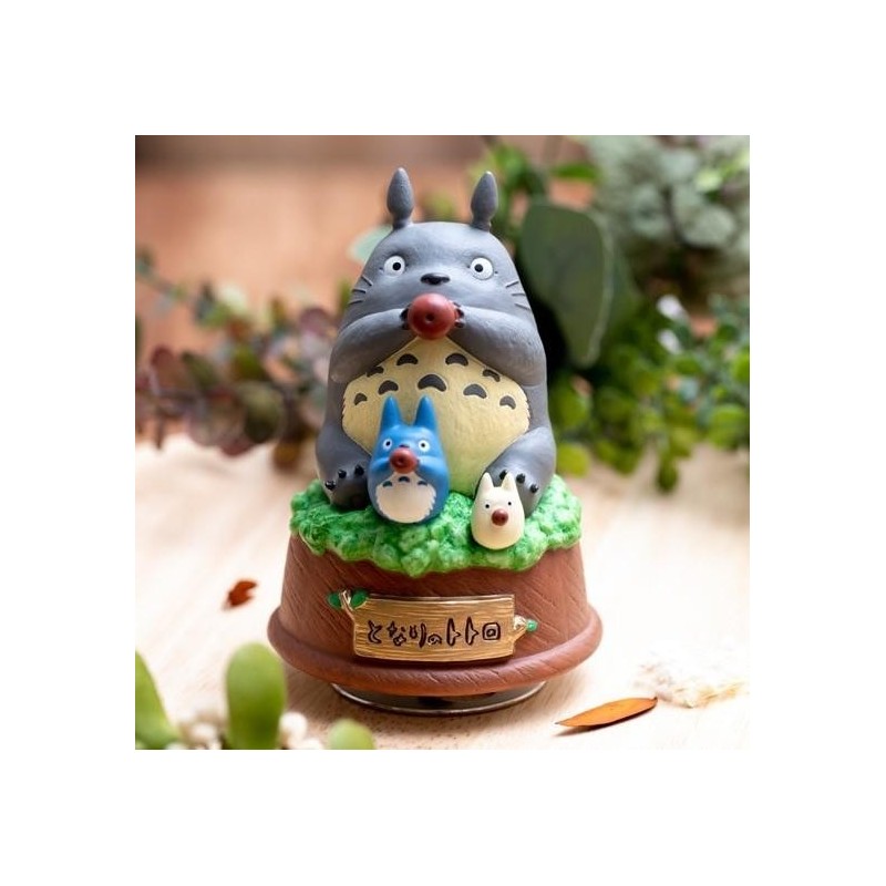 MON VOISIN TOTORO - Totoro joue de l'ocarina - Grande statue musicale 