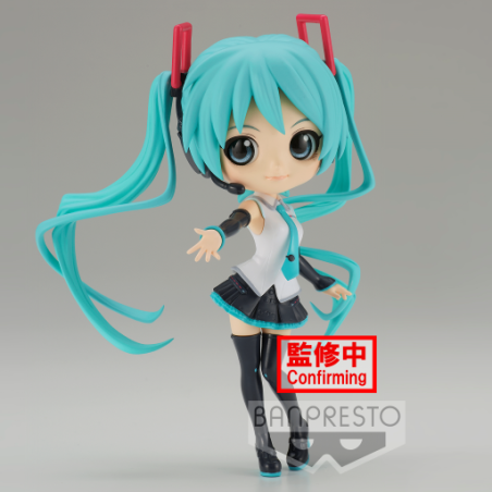 HATSUNE MIKU - V4X ( Vers. A )  - Q Posket 14cm 
